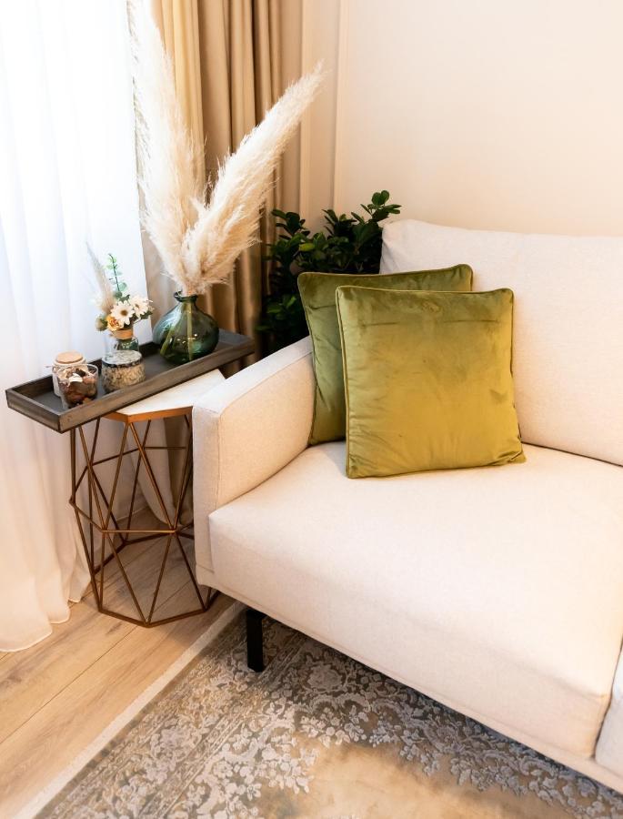 Apartments Mediteraneo فيرسار المظهر الخارجي الصورة