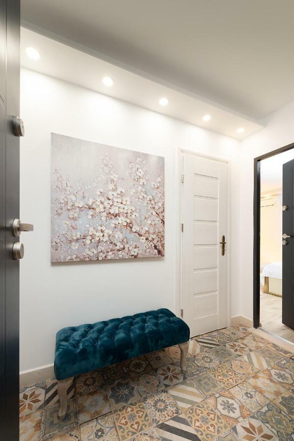 Apartments Mediteraneo فيرسار المظهر الخارجي الصورة