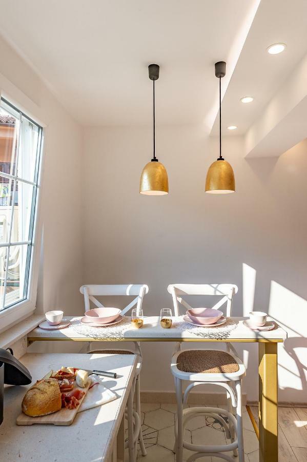 Apartments Mediteraneo فيرسار المظهر الخارجي الصورة